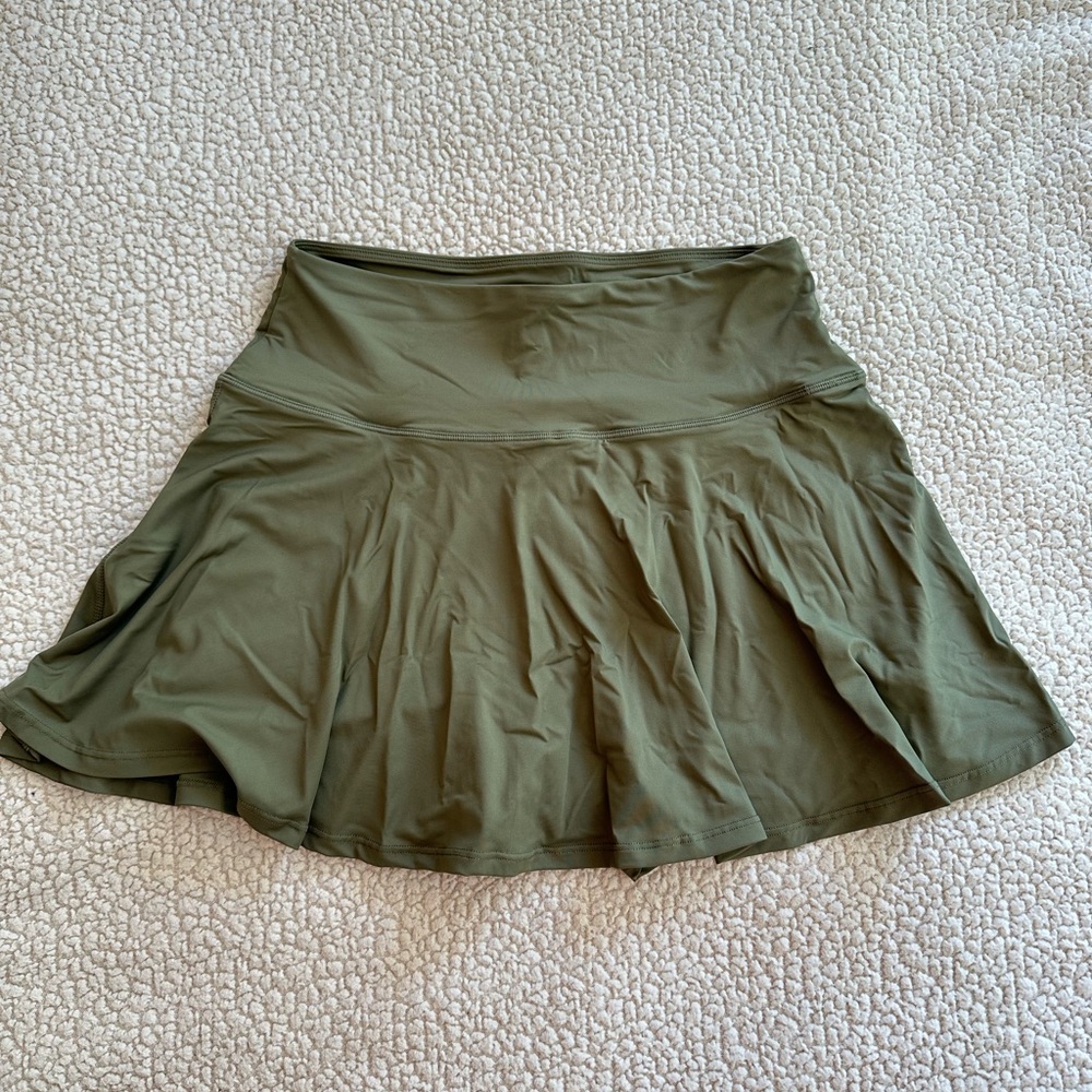 Amazon - Army Green Tennis Skirt - S